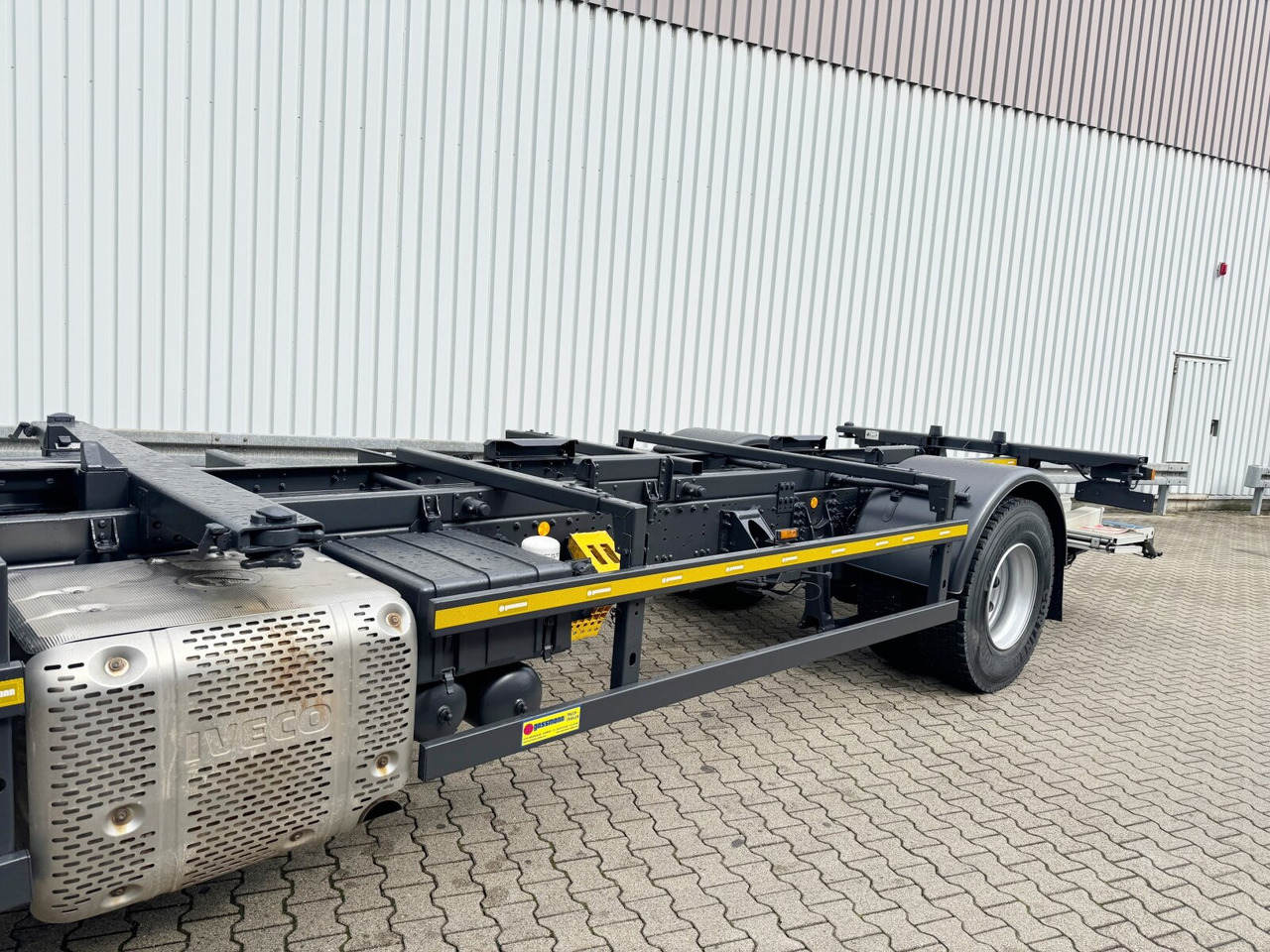 Iveco Stralis AT 190 S31FP-CM 4x2 Stralis AT 190 S31FP-CM 4x2, LBW BÄR, Ex- - משאית: תמונה 2 Iveco Stralis AT 190 S31FP-CM 4x2 Stralis AT 190 S31FP-CM 4x2, LBW BÄR, Ex- - משאית: תמונה 2