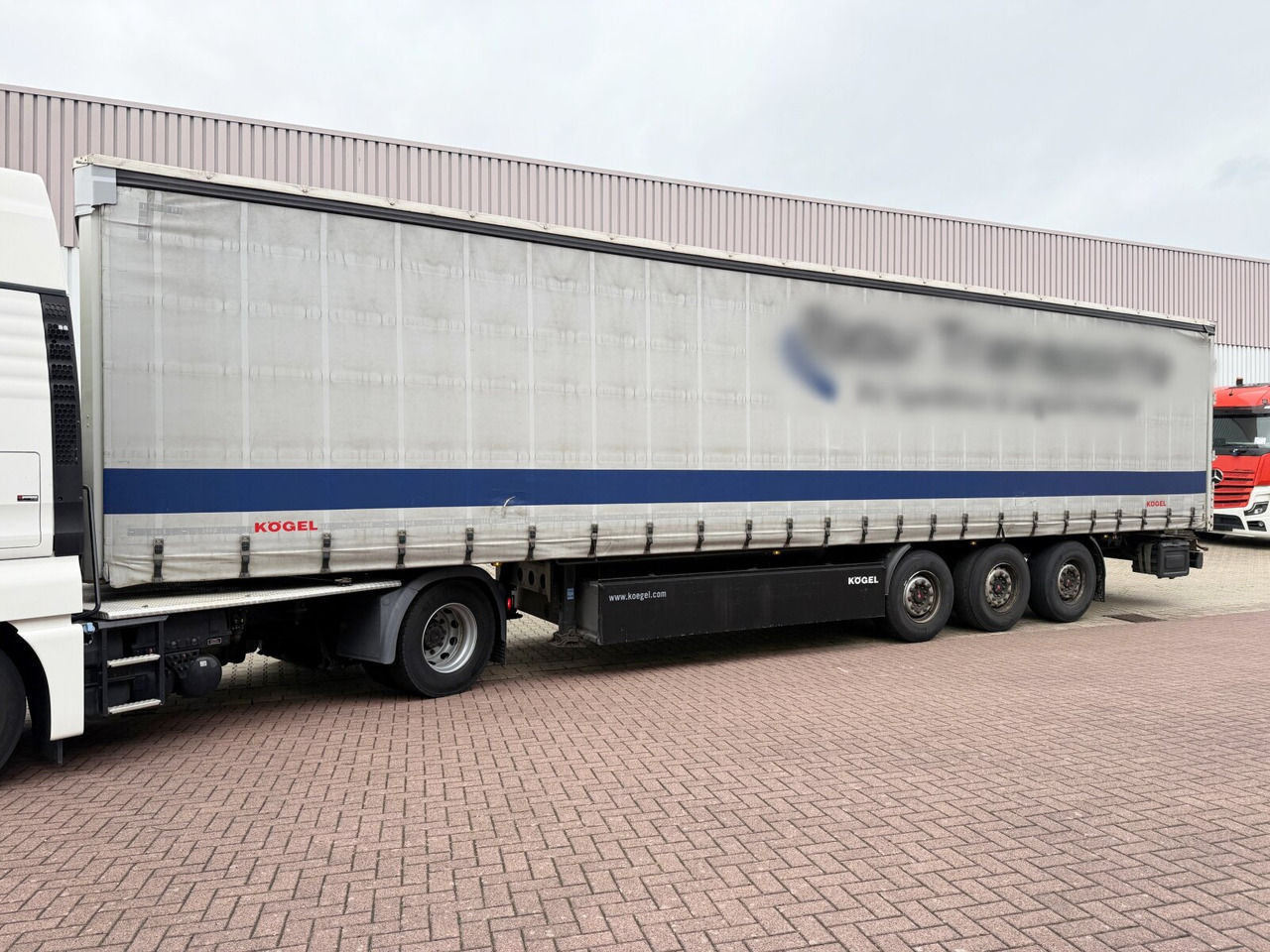 Kögel SN 24-1 SN 24-1, Liftachse, Edscha - סמיטריילר צד נופל/ שטוח: תמונה 1 Kögel SN 24-1 SN 24-1, Liftachse, Edscha - סמיטריילר צד נופל/ שטוח: תמונה 1