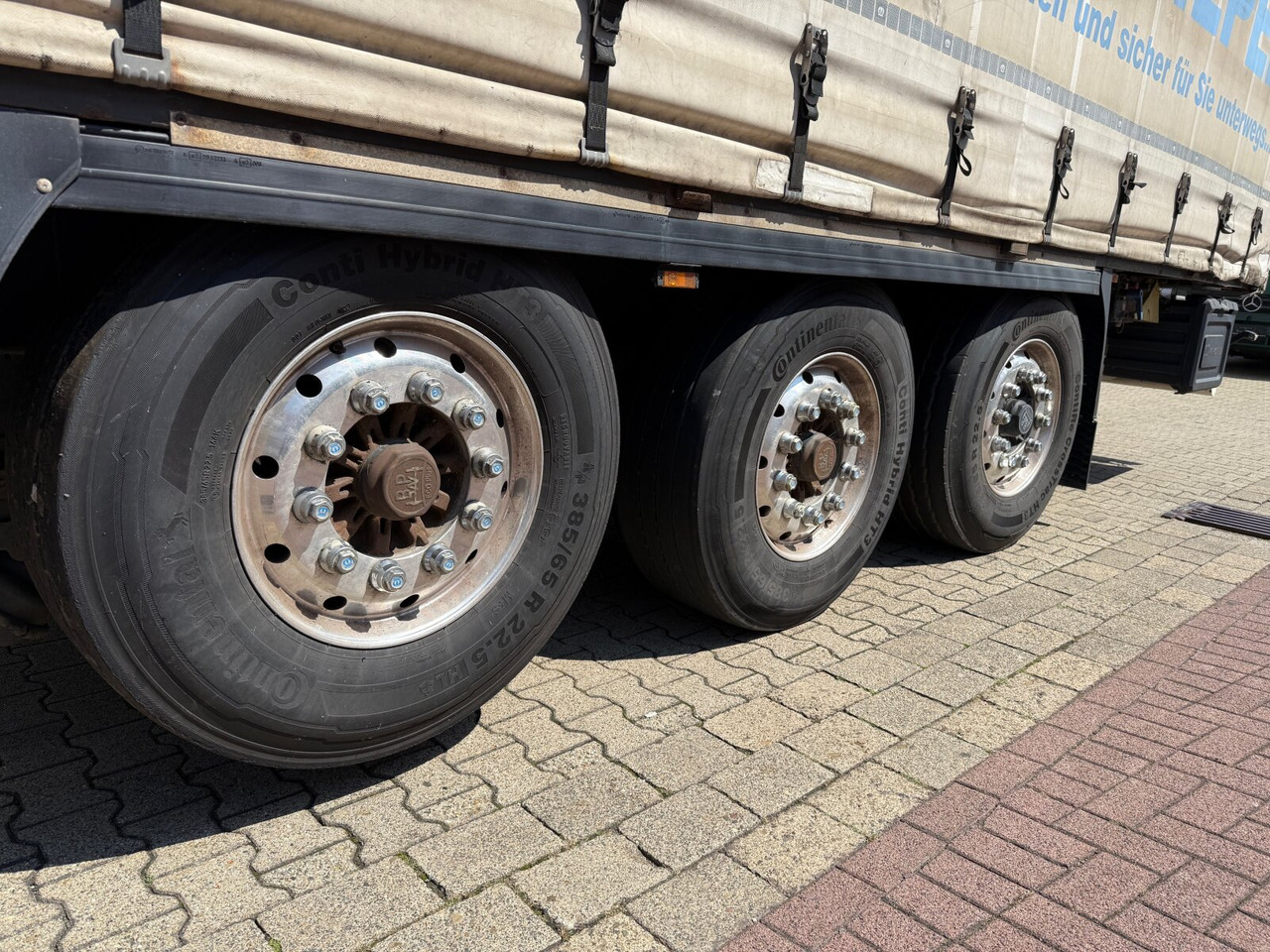 Krone SDP 27 eLCQ4-CS Coil Liner SDP 27 eLCQ4-CS Coil Liner, Coilmulde, Liftachse, Nachlauflenkachse, Edscha - סמיטריילר צד נופל/ שטוח: תמונה 4 Krone SDP 27 eLCQ4-CS Coil Liner SDP 27 eLCQ4-CS Coil Liner, Coilmulde, Liftachse, Nachlauflenkachse, Edscha - סמיטריילר צד נופל/ שטוח: תמונה 4