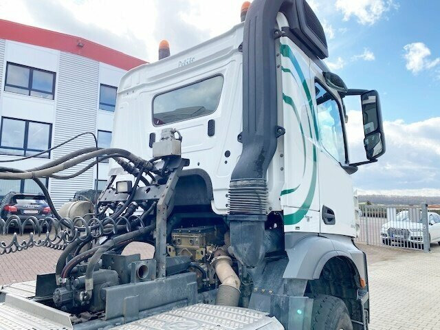 LIEBHERR Betonmischer ca. 10m³ LIEBHERR Betonmischer ca. 10m³, 6x Vorhanden! - מערבל בטון סמיטרליילר: תמונה 5 LIEBHERR Betonmischer ca. 10m³ LIEBHERR Betonmischer ca. 10m³, 6x Vorhanden! - מערבל בטון סמיטרליילר: תמונה 5