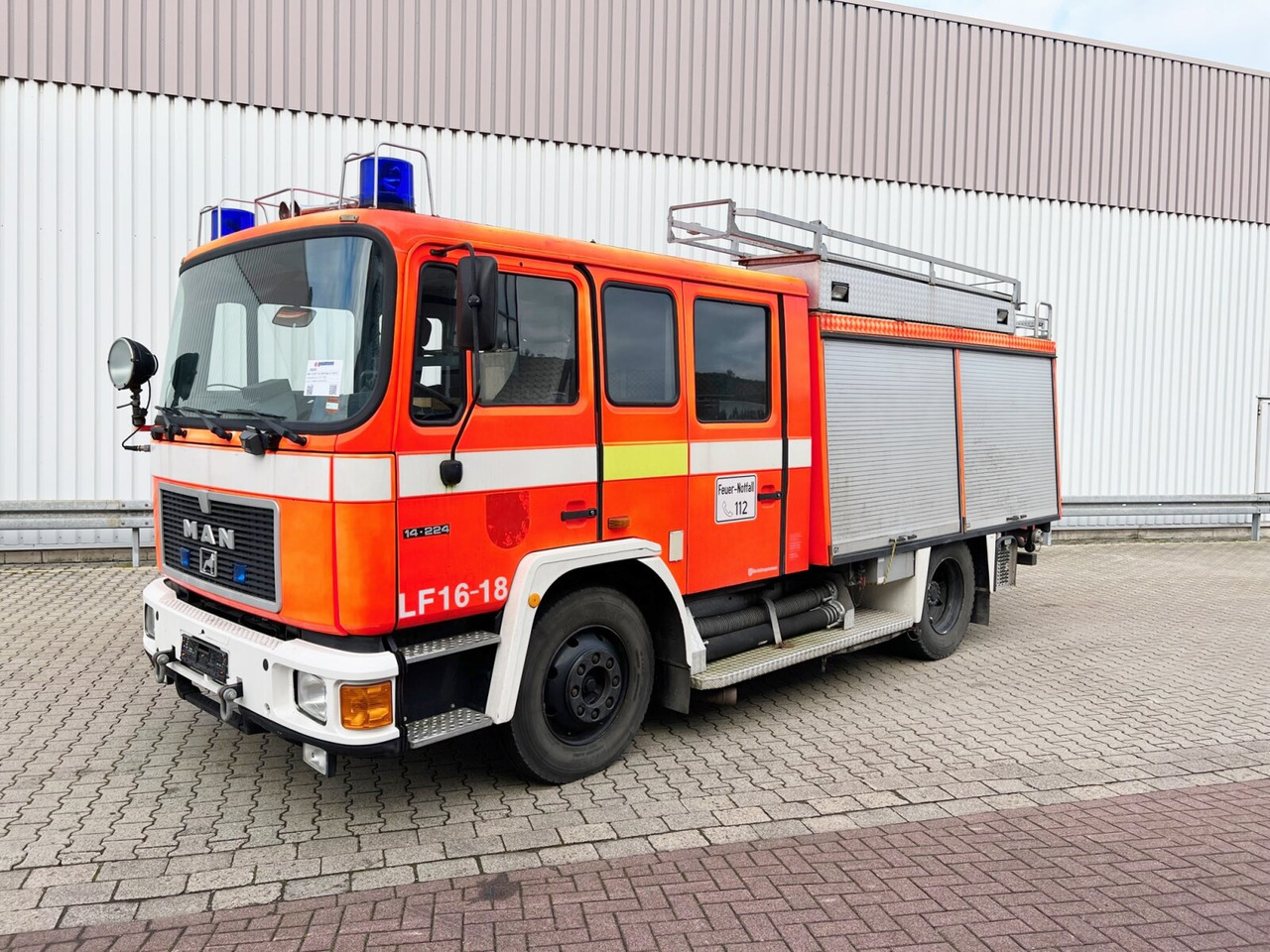 MAN 14.224 F 4x2 BB Doka, LF 16/18 14.224 F 4x2 BB Doka, LF 16/18 - משאית אש: תמונה 1 MAN 14.224 F 4x2 BB Doka, LF 16/18 14.224 F 4x2 BB Doka, LF 16/18 - משאית אש: תמונה 1