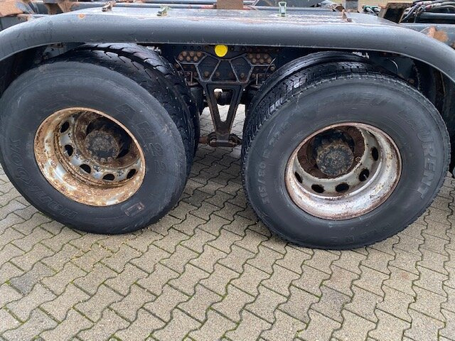 MAN T40 26.364/414 6x4, 6-Zylinder T40 26.364/414 6x4, 6-Zylinder - משאית עם שלדת תא: תמונה 3 MAN T40 26.364/414 6x4, 6-Zylinder T40 26.364/414 6x4, 6-Zylinder - משאית עם שלדת תא: תמונה 3