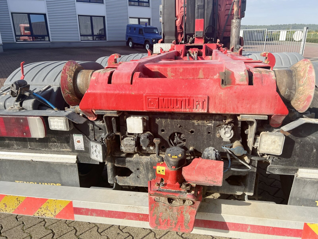MAN TGA 25.530 8x4-4 BL, Lift-/Lenkachse TGA 25.530 8x4-4 BL, Lift-/Lenkachse - משאית הרמת וו: תמונה 4 MAN TGA 25.530 8x4-4 BL, Lift-/Lenkachse TGA 25.530 8x4-4 BL, Lift-/Lenkachse - משאית הרמת וו: תמונה 4