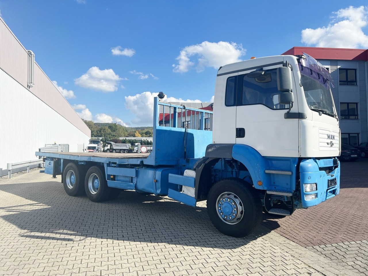 MAN TGA 26.310 6X6 BB TGA 26.310 6X6 BB - משאית צד נופל/ שטוחה: תמונה 3 MAN TGA 26.310 6X6 BB TGA 26.310 6X6 BB - משאית צד נופל/ שטוחה: תמונה 3