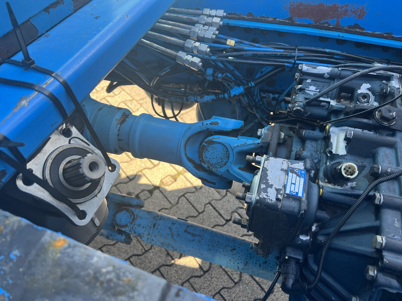 משאית הרמת וו MAN TGA 26.310 6X6 BB TGA 26.310 6X6 BB: תמונה 11