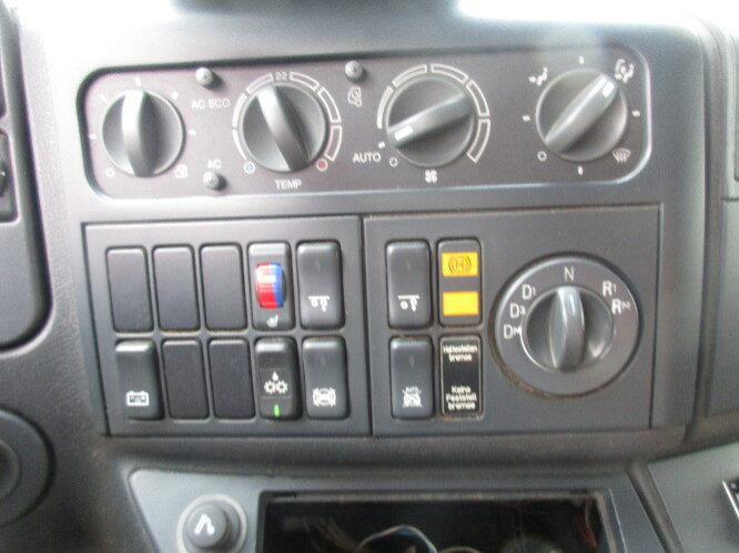 MAN TGA 26.350 6x2-2BL TGA 26.350/400 6x2-2BL FAUN POWER PRESS 524, OHNE MOTOR! - משאית אשפה: תמונה 5 MAN TGA 26.350 6x2-2BL TGA 26.350/400 6x2-2BL FAUN POWER PRESS 524, OHNE MOTOR! - משאית אשפה: תמונה 5
