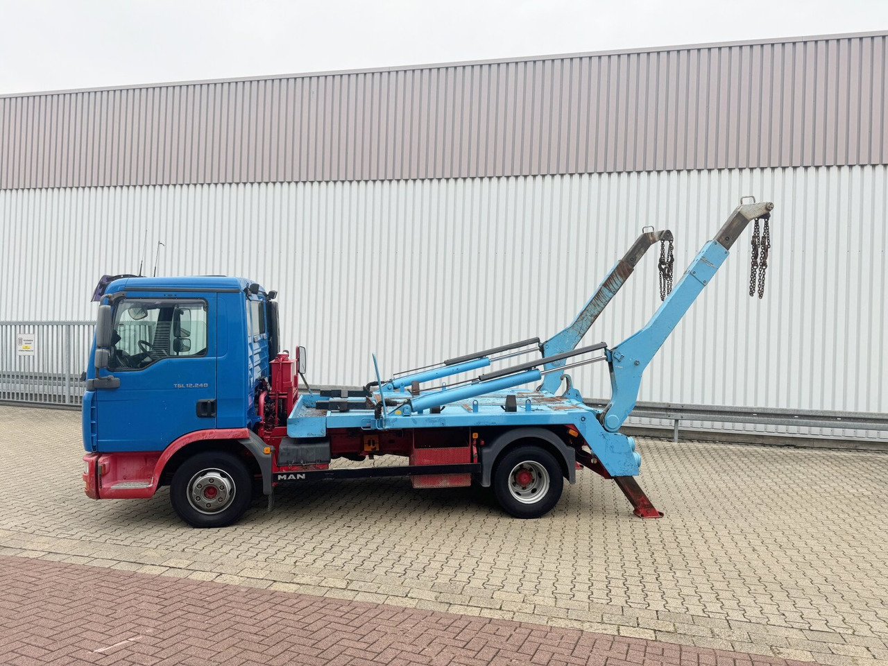 משאית דילוג העמסה MAN TGL 12.240 4X2 BB TGL 12.240 4X2 BB, Tele-Absetzer: תמונה 12 משאית דילוג העמסה MAN TGL 12.240 4X2 BB TGL 12.240 4X2 BB, Tele-Absetzer: תמונה 12