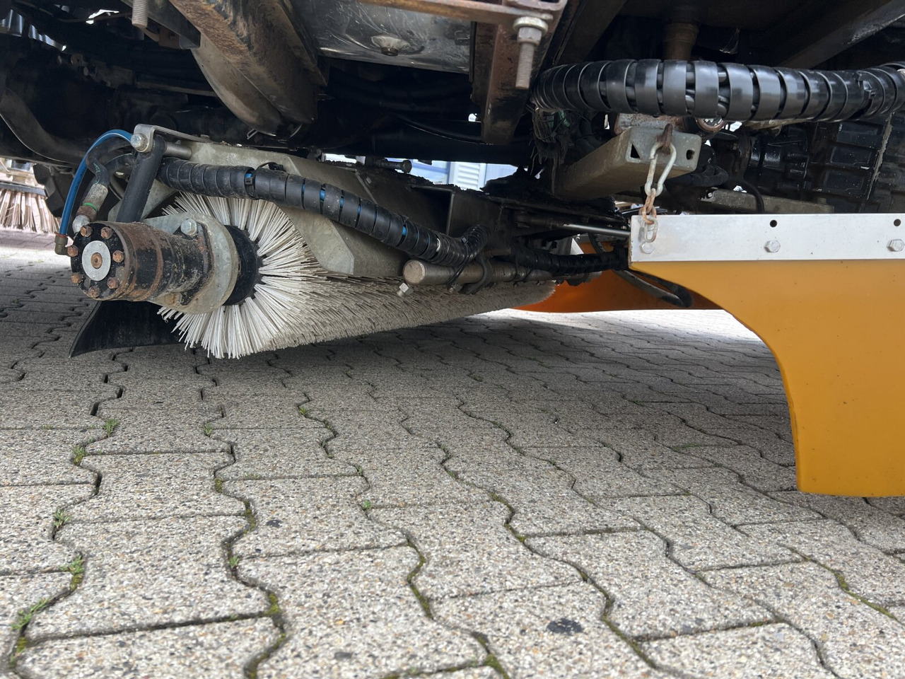 MAN TGM 13.280 4X4 BL TGM 13.280 4X4 BL, Kehhrmaschine Nothelfer Kobit K6 - משאית: תמונה 4 MAN TGM 13.280 4X4 BL TGM 13.280 4X4 BL, Kehhrmaschine Nothelfer Kobit K6 - משאית: תמונה 4