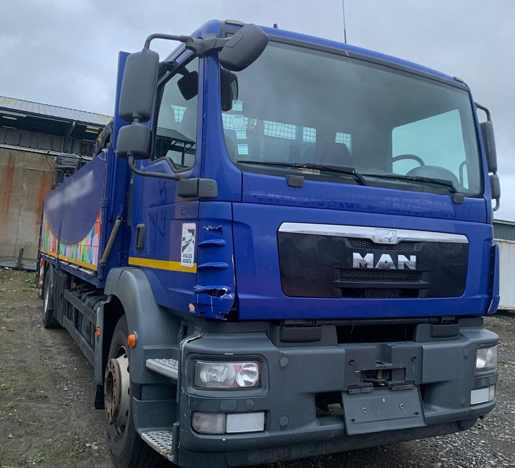 MAN TGM 18.290 4x2 BL mit MOTORSCHADEN! TGM 18.290 4x2 BL, Heckkran Palfinger PK12001L, MOTORSCHADEN! - משאית מנוף, משאית צד נופל/ שטוחה: תמונה 4 MAN TGM 18.290 4x2 BL mit MOTORSCHADEN! TGM 18.290 4x2 BL, Heckkran Palfinger PK12001L, MOTORSCHADEN! - משאית מנוף, משאית צד נופל/ שטוחה: תמונה 4