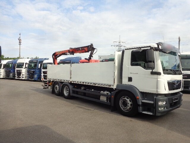 MAN TGM 26.340 6x2-4 LL TGM 26.340 6x2-4 LL,Lenk-Liftachse, Heckkran, Palfinger PK 11.001, faltbar, - משאית מנוף, משאית צד נופל/ שטוחה: תמונה 4 MAN TGM 26.340 6x2-4 LL TGM 26.340 6x2-4 LL,Lenk-Liftachse, Heckkran, Palfinger PK 11.001, faltbar, - משאית מנוף, משאית צד נופל/ שטוחה: תמונה 4