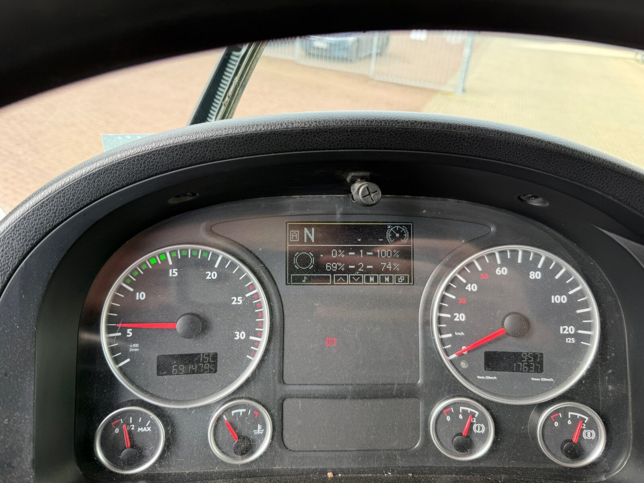 MAN TGS 18.440 4X2 LL TGS 18.440 4X2 LL, Intarder, Kipphydraulik - יחידת טרקטור: תמונה 2 MAN TGS 18.440 4X2 LL TGS 18.440 4X2 LL, Intarder, Kipphydraulik - יחידת טרקטור: תמונה 2