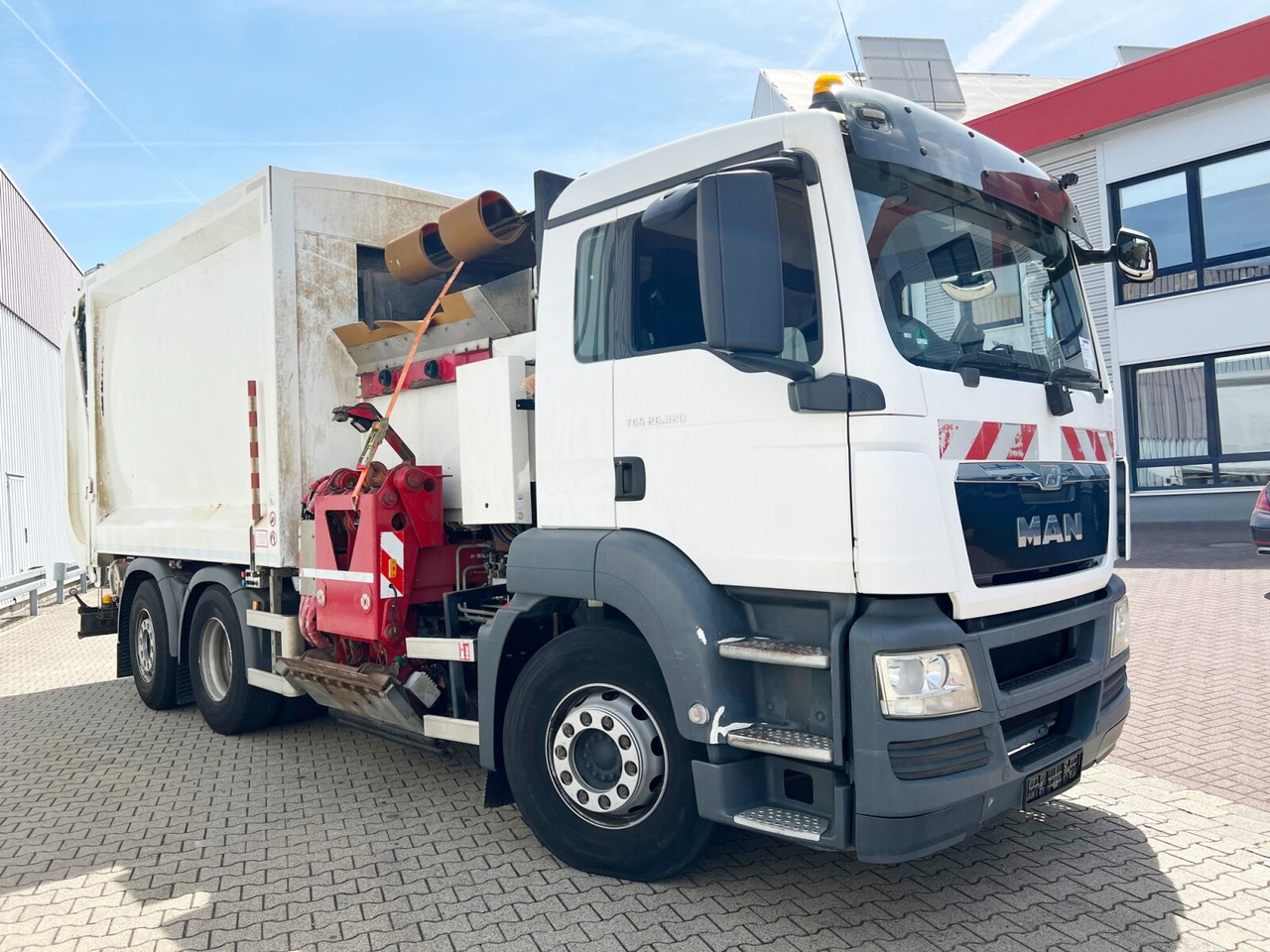MAN TGS 26.320 6x2-4 LL TGS 26.320/400 6x2-4 LL, Rechtslenker, Retarder, Lift-/Lenkachse, VDL Translift Seitenlader - משאית אשפה: תמונה 1 MAN TGS 26.320 6x2-4 LL TGS 26.320/400 6x2-4 LL, Rechtslenker, Retarder, Lift-/Lenkachse, VDL Translift Seitenlader - משאית אשפה: תמונה 1