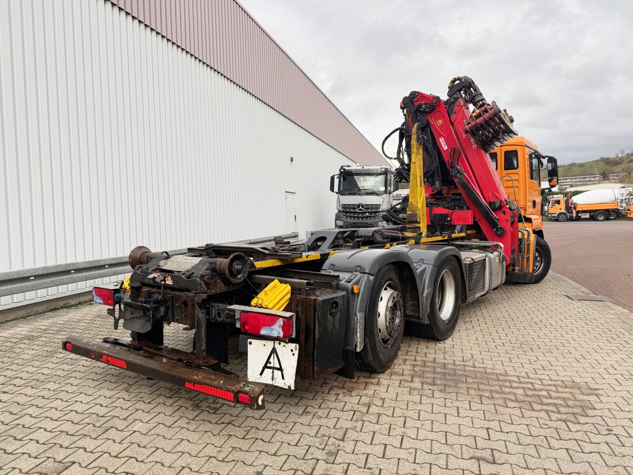 הַחכָּרָה MAN TGS 26.440 6x2-4 BL TGS 26.440 6x2-4 BL, Lenk-/Liftachse, Krankabine, Kran Epsilon Q150Z96 MAN TGS 26.440 6x2-4 BL TGS 26.440 6x2-4 BL, Lenk-/Liftachse, Krankabine, Kran Epsilon Q150Z96: תמונה 10