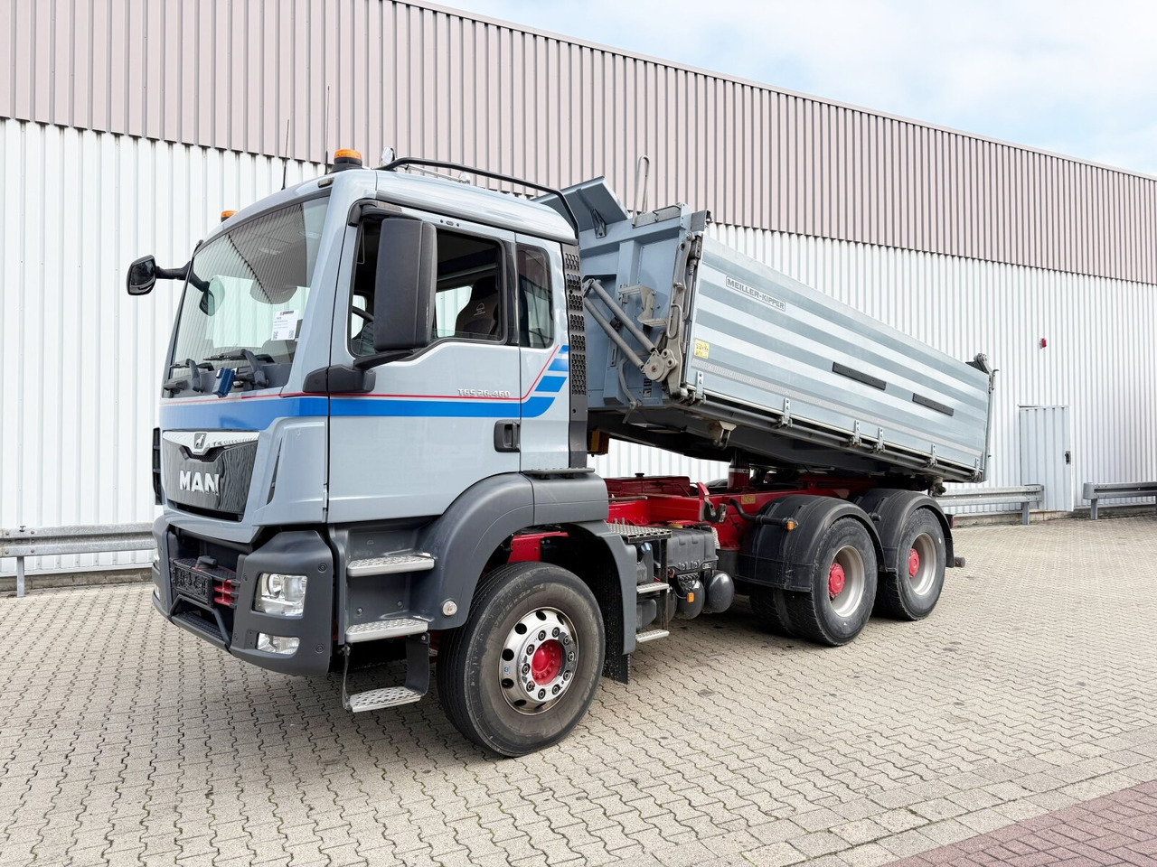 MAN TGS 26.460 6x4 BL TGS 26.460 6x4 BL, Alu-Bordwände - מזהיר: תמונה 1 MAN TGS 26.460 6x4 BL TGS 26.460 6x4 BL, Alu-Bordwände - מזהיר: תמונה 1