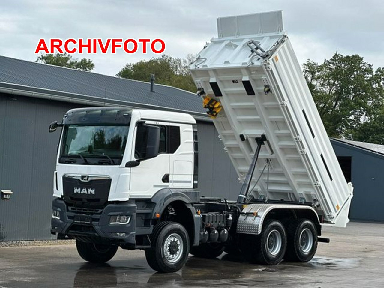 MAN TGS 26.470 6x6 BB TGS 26.470 6x6 BB, Hohe Bauart, Navi, Motorabtrieb, Bordmatik - מזהיר: תמונה 1 MAN TGS 26.470 6x6 BB TGS 26.470 6x6 BB, Hohe Bauart, Navi, Motorabtrieb, Bordmatik - מזהיר: תמונה 1