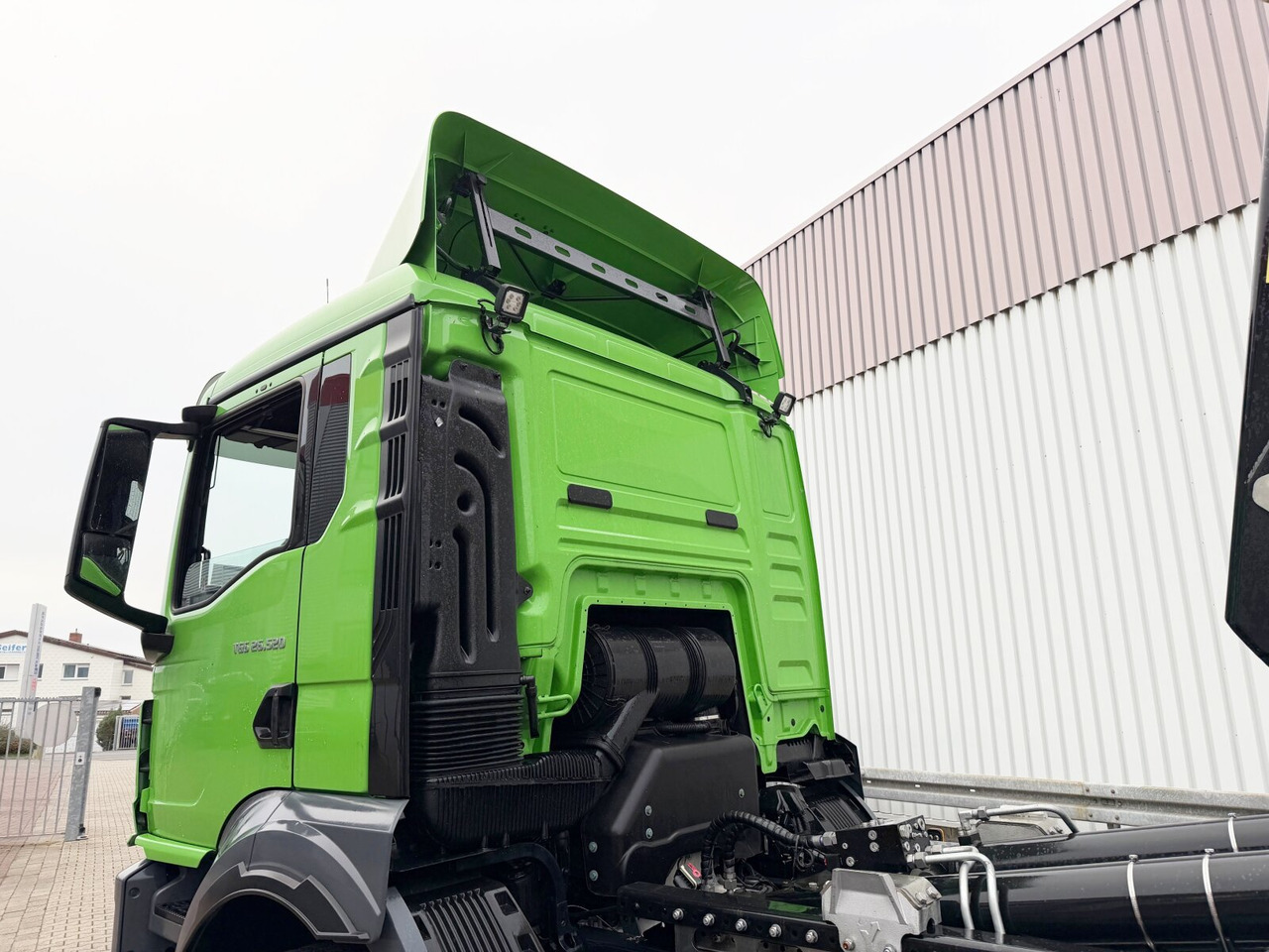 MAN TGS 26.520 6x2-2 BL TGS 26.520 6x2-2 BL, Navi, Liftachse - משאית הרמת וו: תמונה 3 MAN TGS 26.520 6x2-2 BL TGS 26.520 6x2-2 BL, Navi, Liftachse - משאית הרמת וו: תמונה 3