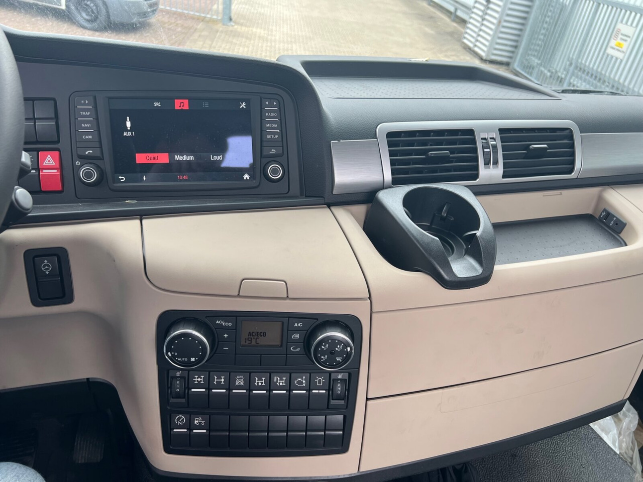 חָדָשׁ משאית עם שלדת תא MAN TGS 33.360/440 6x4 BB TGS 33.360/440 6x4 BB, Häckslerkabine, NMV Nebenantrieb: תמונה 6 חָדָשׁ משאית עם שלדת תא MAN TGS 33.360/440 6x4 BB TGS 33.360/440 6x4 BB, Häckslerkabine, NMV Nebenantrieb: תמונה 6