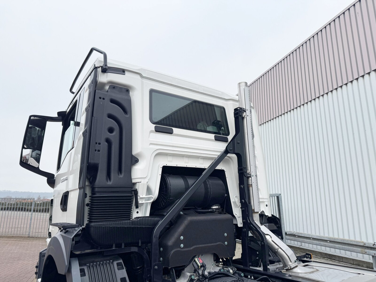 חָדָשׁ משאית עם שלדת תא MAN TGS 33.440 6x4 BB TGS 33.440 6x4 BB: תמונה 13 חָדָשׁ משאית עם שלדת תא MAN TGS 33.440 6x4 BB TGS 33.440 6x4 BB: תמונה 13