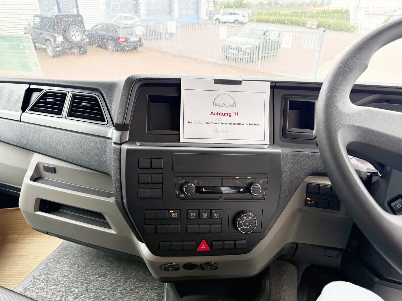 MAN TGS 33.440 6x6 BB CH RHD TGS 33.440 6x6 BB CH RHD, Euro2, Rechtslenker, Einzelbereifung - משאית עם שלדת תא: תמונה 3 MAN TGS 33.440 6x6 BB CH RHD TGS 33.440 6x6 BB CH RHD, Euro2, Rechtslenker, Einzelbereifung - משאית עם שלדת תא: תמונה 3