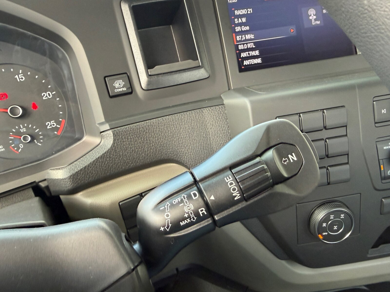 MAN TGS 33.440 6x6 BB CH TGS 33.440 6x6 BB CH, Hohe Bauart, Nebenantrieb - משאית עם שלדת תא: תמונה 4 MAN TGS 33.440 6x6 BB CH TGS 33.440 6x6 BB CH, Hohe Bauart, Nebenantrieb - משאית עם שלדת תא: תמונה 4