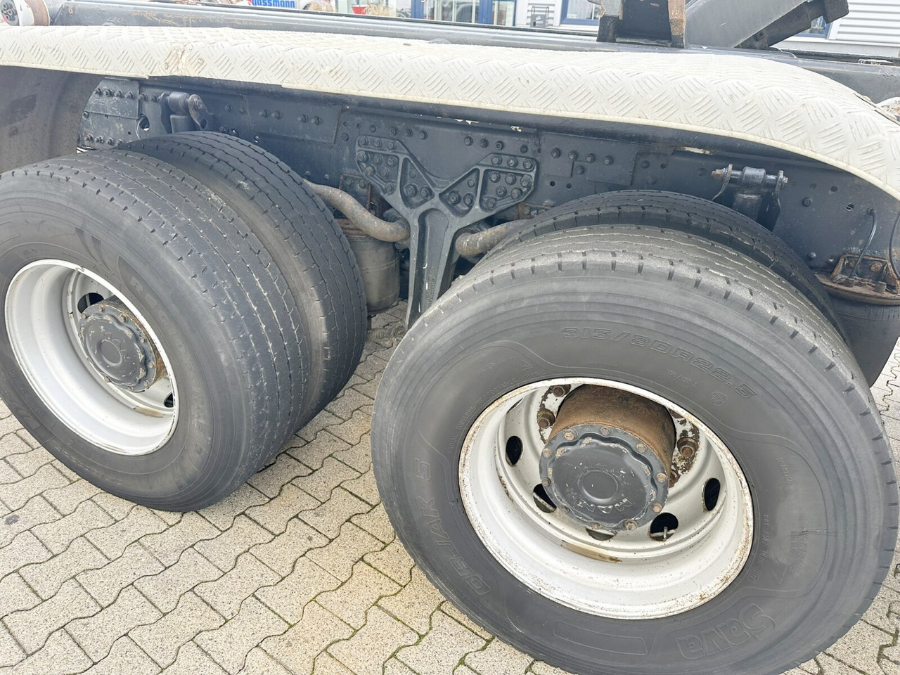 MAN TGS 35.480 8x4 BL TGS 35.480 8x4 BL - משאית הרמת וו: תמונה 4 MAN TGS 35.480 8x4 BL TGS 35.480 8x4 BL - משאית הרמת וו: תמונה 4