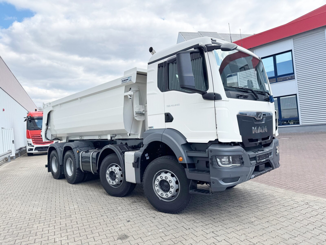 חָדָשׁ משאית עם שלדת תא MAN TGS 41.440/480 8x4 BB TGS 41.440/480 8x4 BB, Mulde ca. 16m³ mit hydraulischer Heckklappe, mehrfach VORHANDEN: תמונה 10