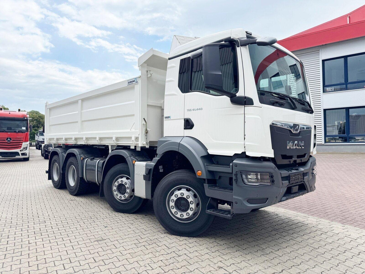 MAN TGS 41.440 8x4 BB TGS 41.440 8x4 BB, Bordmatik, ca. 16m³ - מזהיר: תמונה 5 MAN TGS 41.440 8x4 BB TGS 41.440 8x4 BB, Bordmatik, ca. 16m³ - מזהיר: תמונה 5