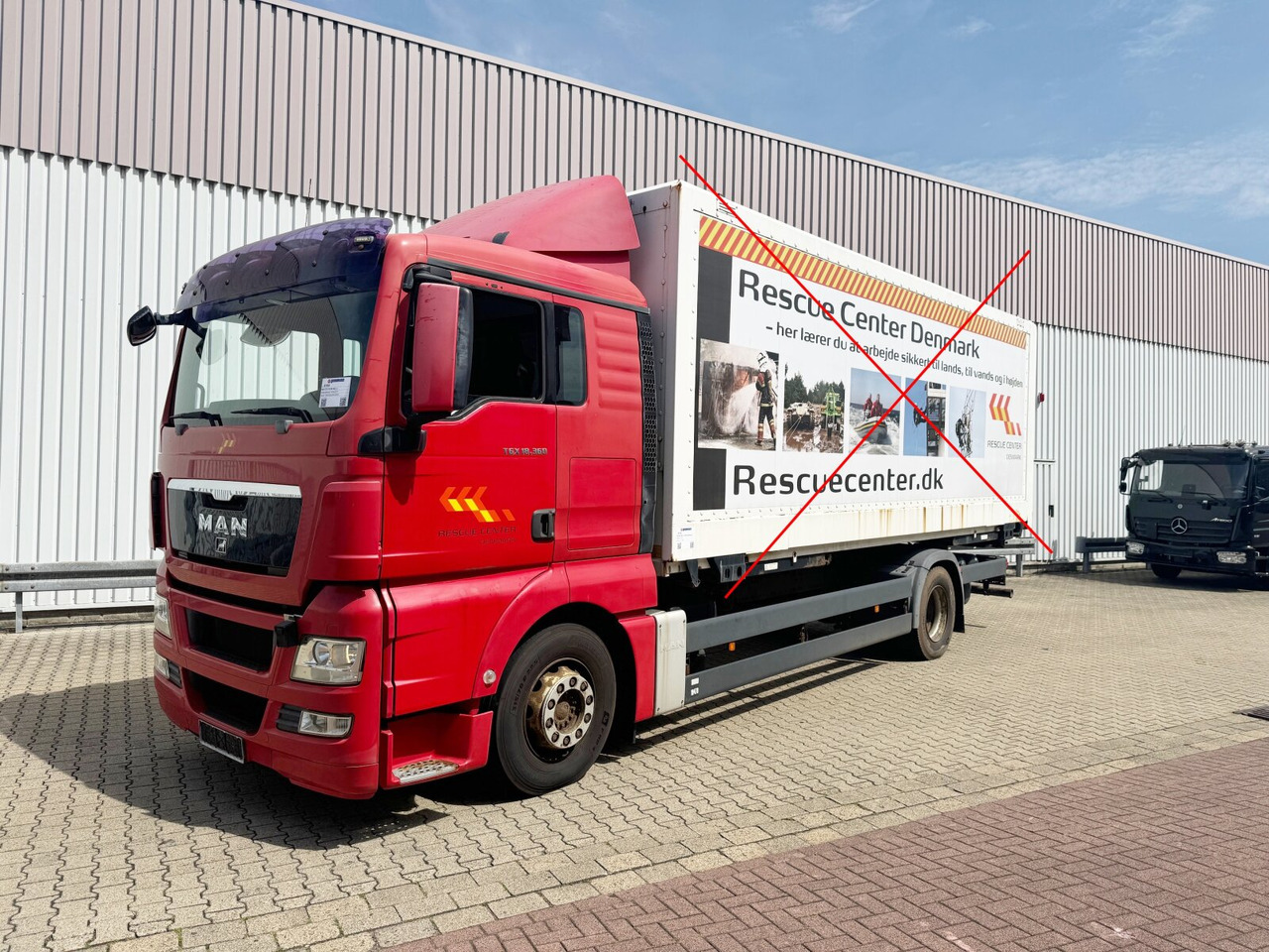 MAN TGX 18.360 4X2 LL TGX 18.360 4X2 LL, Ex-Fahrschule - משאית: תמונה 1 MAN TGX 18.360 4X2 LL TGX 18.360 4X2 LL, Ex-Fahrschule - משאית: תמונה 1