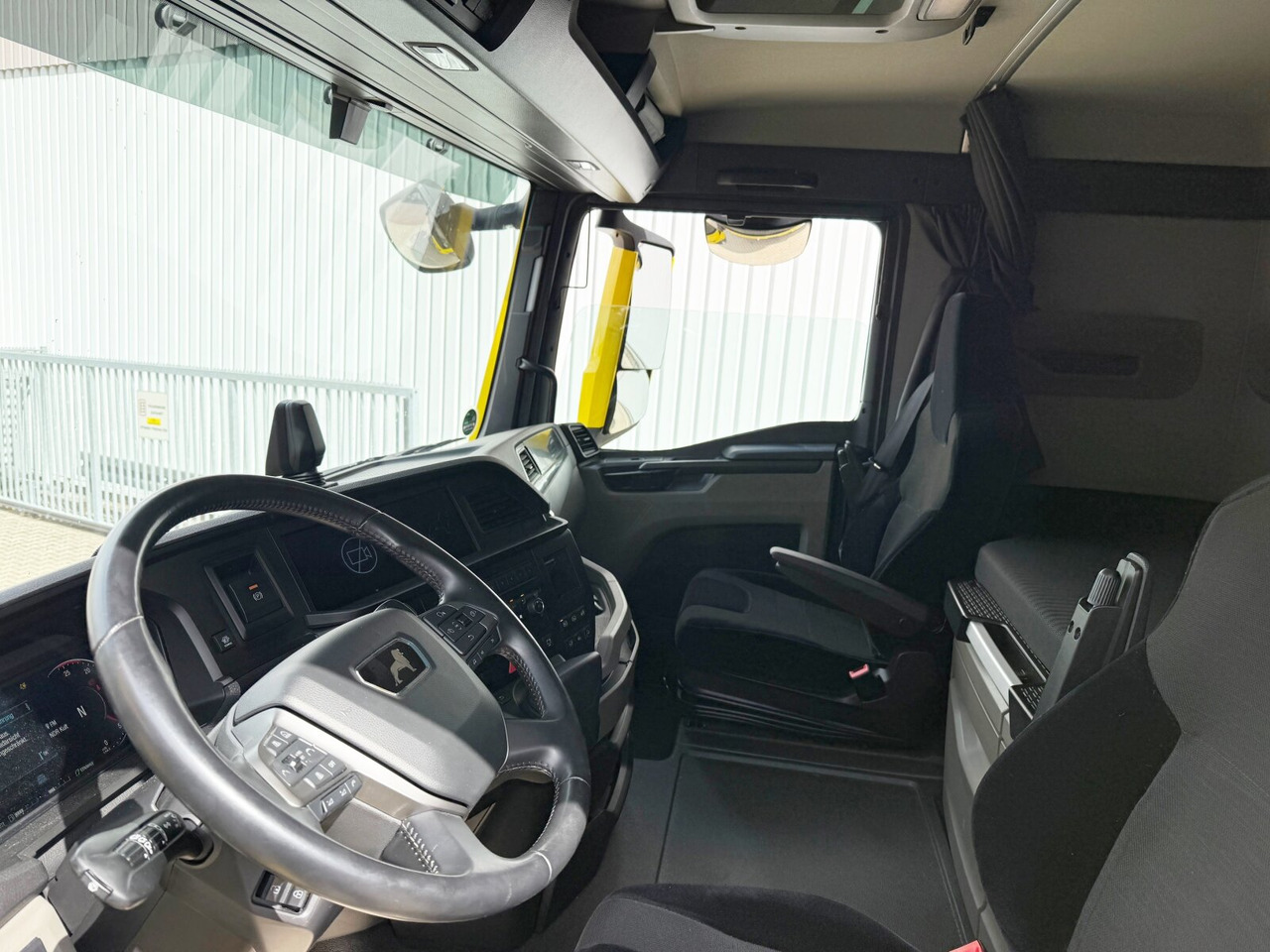 MAN TGX 18.510 4X4H BL SA TGX 18.510 4X4H BL SA, PriTarder, HydroDrive, Navi, LED, Kipphydraulik - יחידת טרקטור: תמונה 3 MAN TGX 18.510 4X4H BL SA TGX 18.510 4X4H BL SA, PriTarder, HydroDrive, Navi, LED, Kipphydraulik - יחידת טרקטור: תמונה 3