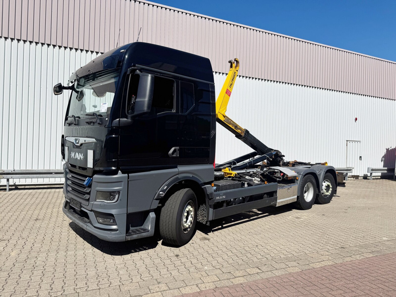 MAN TGX 26.510 6X2-4 BL TGX 26.510 6X2-4 BL, Lenk-/Liftachse, Funk - משאית הרמת וו: תמונה 1 MAN TGX 26.510 6X2-4 BL TGX 26.510 6X2-4 BL, Lenk-/Liftachse, Funk - משאית הרמת וו: תמונה 1
