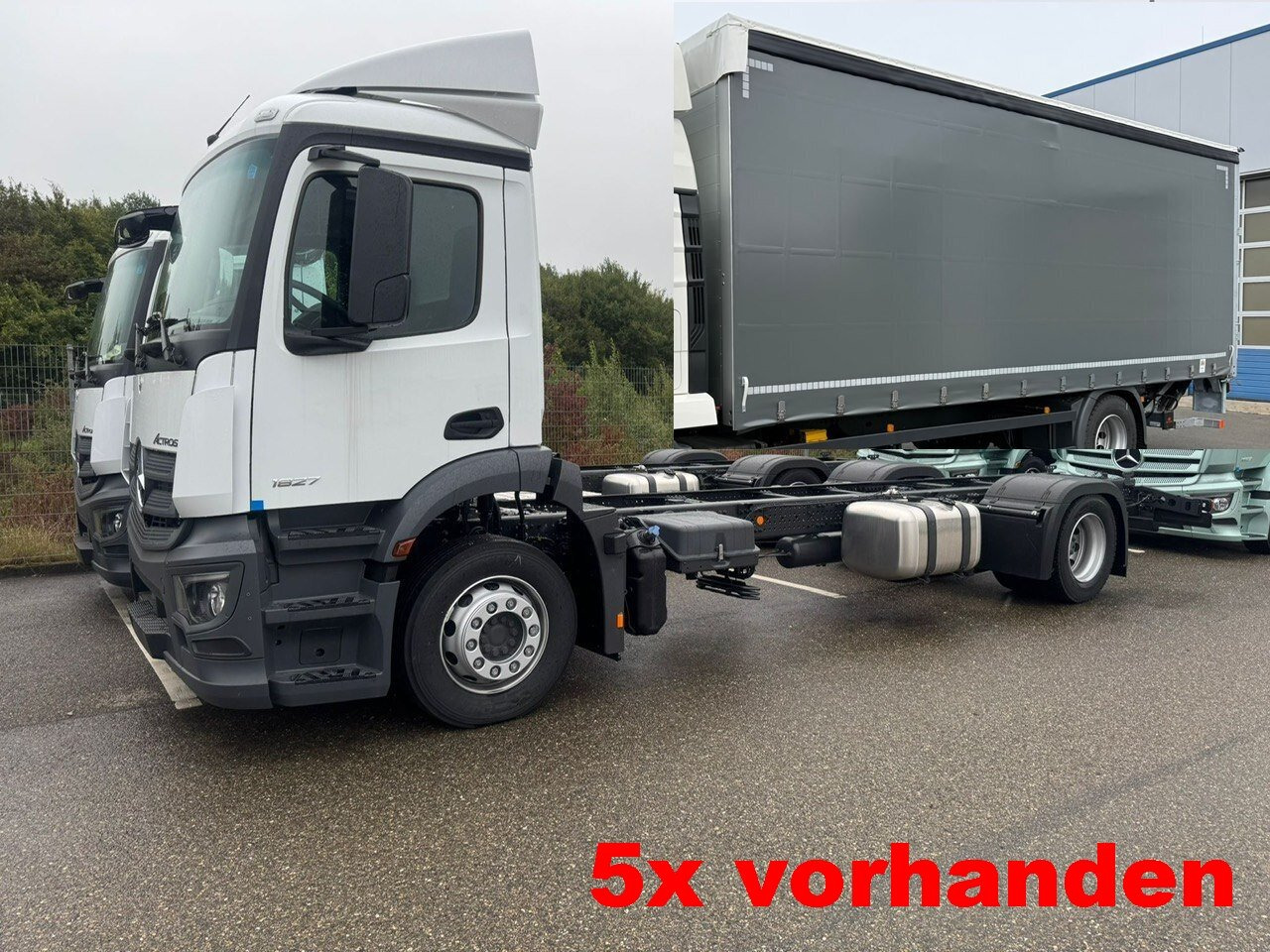 Mercedes-Benz Actros 1827/30 L 4x2 Actros 1827/30 L 4x2, Gardine, LBW - משאית צד נופל/ שטוחה: תמונה 1 Mercedes-Benz Actros 1827/30 L 4x2 Actros 1827/30 L 4x2, Gardine, LBW - משאית צד נופל/ שטוחה: תמונה 1