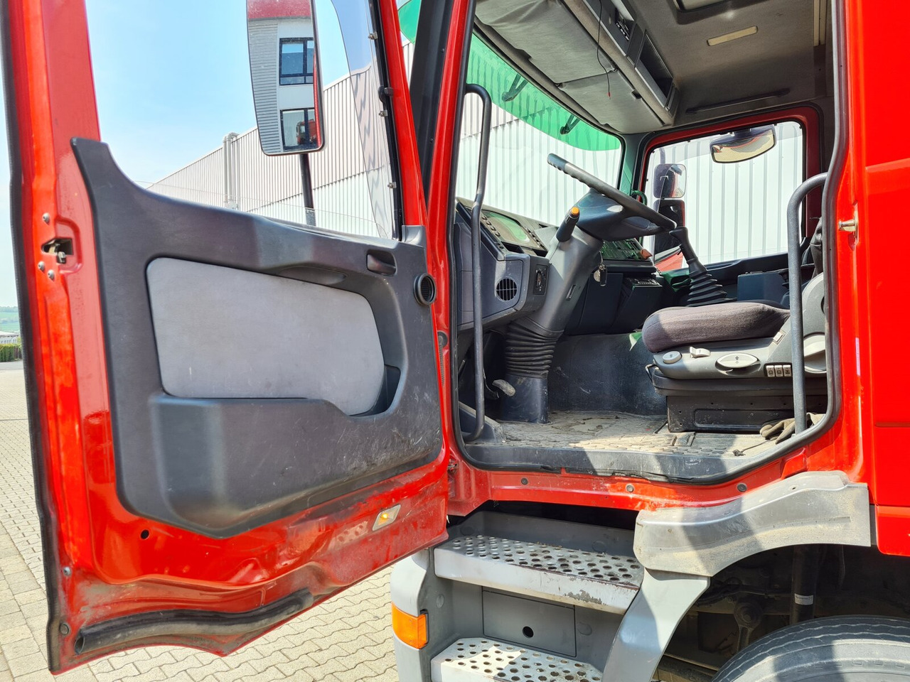 Mercedes-Benz Actros 1835 K 4x2 Actros 1835 K 4x2 - משאית עם שלדת תא: תמונה 2 Mercedes-Benz Actros 1835 K 4x2 Actros 1835 K 4x2 - משאית עם שלדת תא: תמונה 2