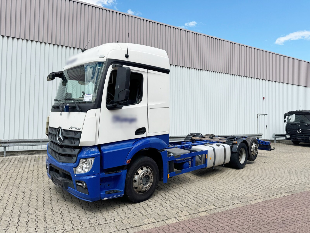 Mercedes-Benz Actros 2540 L 6x2 Actros 2540 L 6x2, Retarder, Liftachse, StreamSpace - משאית עם שלדת תא: תמונה 1 Mercedes-Benz Actros 2540 L 6x2 Actros 2540 L 6x2, Retarder, Liftachse, StreamSpace - משאית עם שלדת תא: תמונה 1