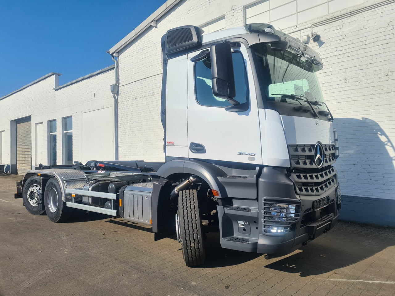 Mercedes-Benz Actros 2545 L 6x2 Actros 2545 L 6x2, Retarder, Lenk-/Liftachse, MirrorCam, MultimediaCockpit, Navi - משאית הרמת וו: תמונה 2 Mercedes-Benz Actros 2545 L 6x2 Actros 2545 L 6x2, Retarder, Lenk-/Liftachse, MirrorCam, MultimediaCockpit, Navi - משאית הרמת וו: תמונה 2