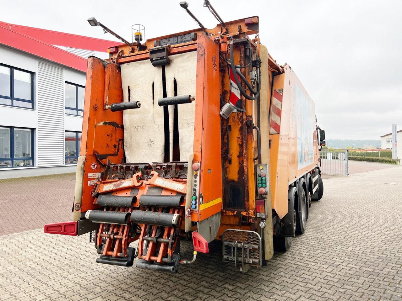 משאית אשפה עבור הובלה של אשפה Mercedes-Benz Actros 3241 L 8x2/6 Actros 3241 L 8x2/6, 2x Lenkachse, Zöller Medium XL, Zöller-Schüttung: תמונה 10
