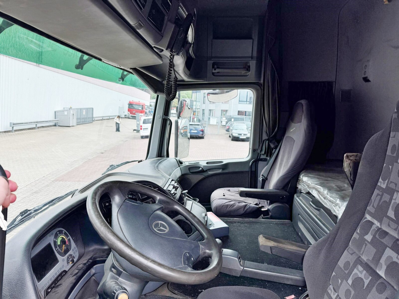 Mercedes-Benz Actros 3246 L 8x2 Actros 3246 L 8x2, Hellmers Saug- und Spülwagen ca. 15m³ - משאית: תמונה 3 Mercedes-Benz Actros 3246 L 8x2 Actros 3246 L 8x2, Hellmers Saug- und Spülwagen ca. 15m³ - משאית: תמונה 3