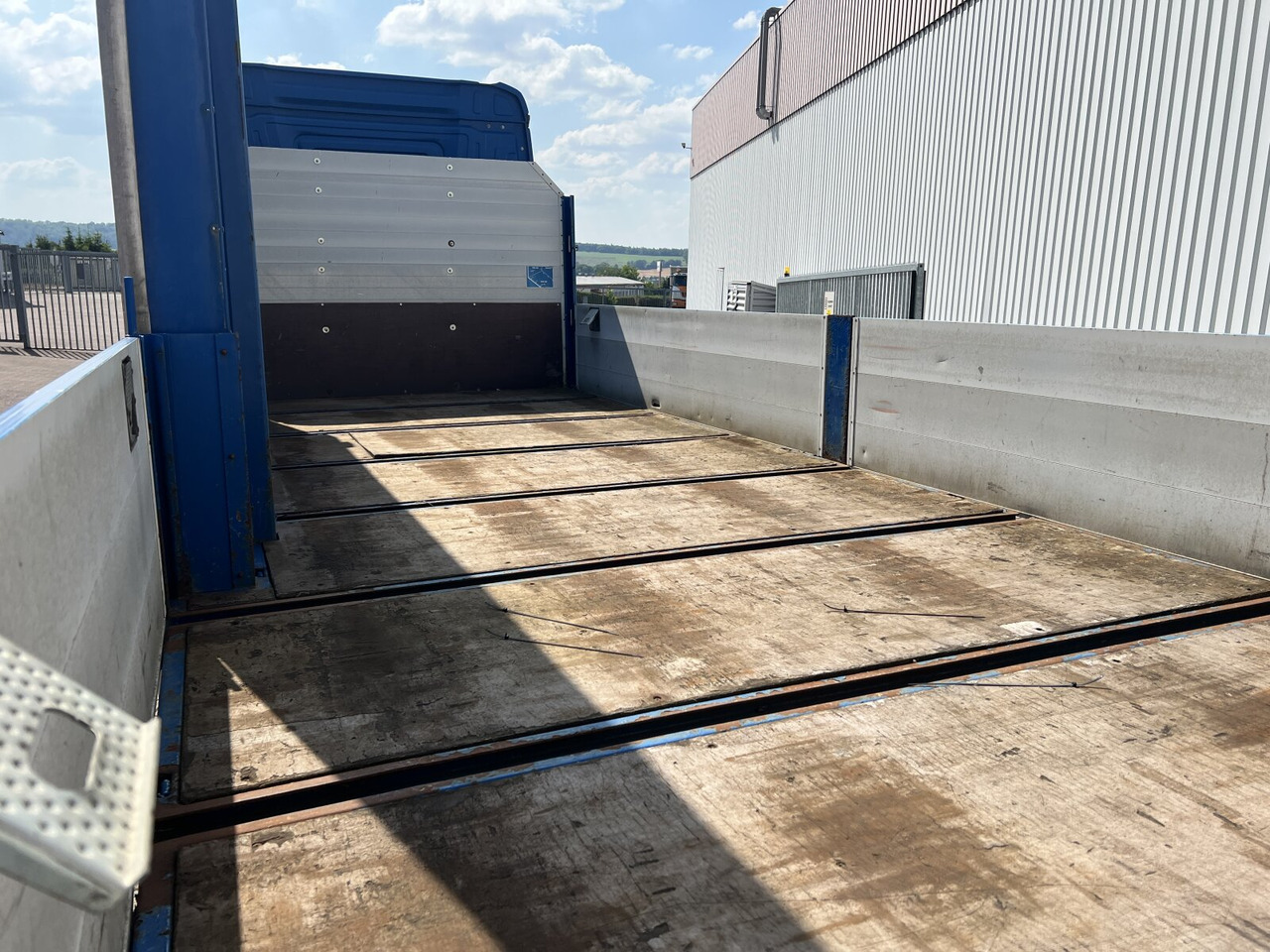 משאית מנוף Mercedes-Benz Antos 1836 L 4x2 Antos 1836 L 4x2, Glastransporter, Heckkran Palfinger Pk 12002-EH, Funk: תמונה 13