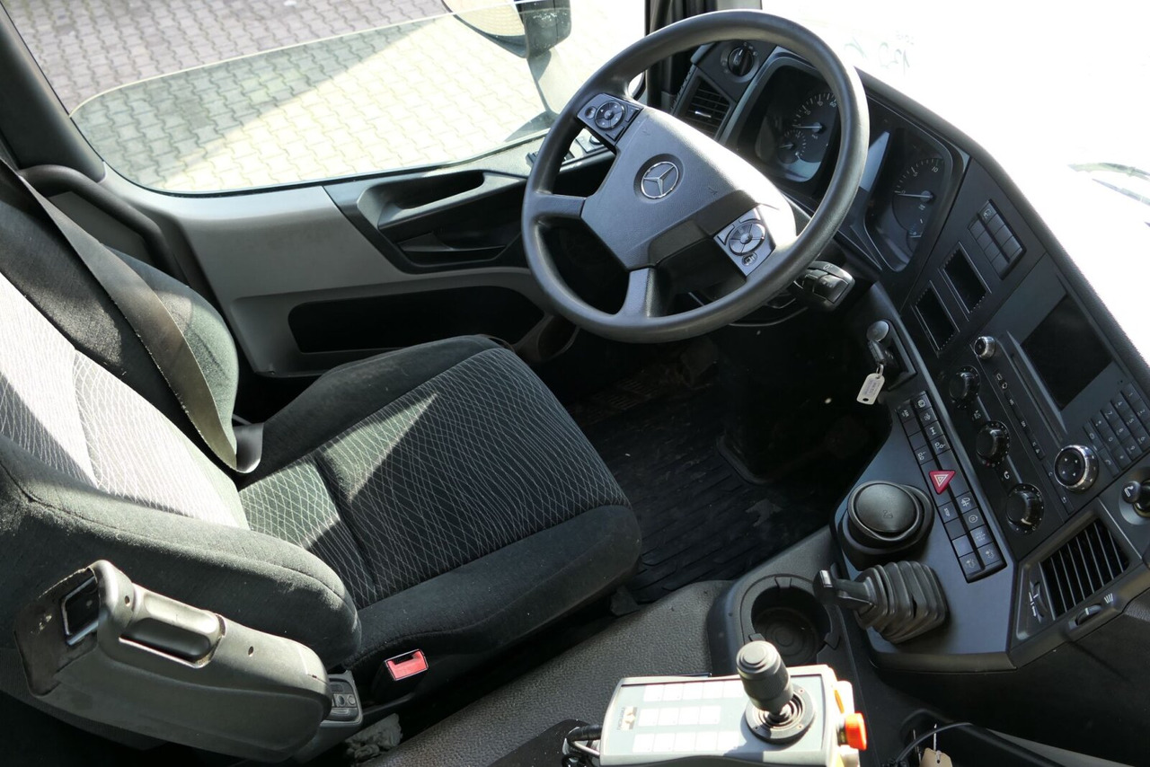 Mercedes-Benz Antos 3543 L 8x2/6 Antos 3543 L 8x2/6, Retarder, 2x Lenkachse, Motorabtrieb, AT-Motor - משאית הרמת וו: תמונה 2 Mercedes-Benz Antos 3543 L 8x2/6 Antos 3543 L 8x2/6, Retarder, 2x Lenkachse, Motorabtrieb, AT-Motor - משאית הרמת וו: תמונה 2