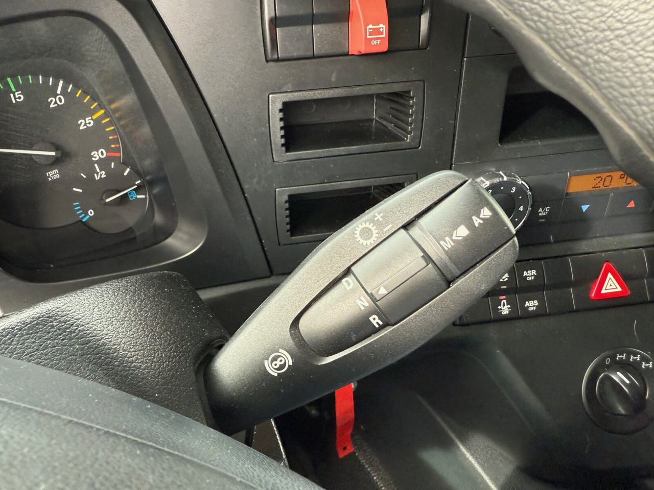 Mercedes-Benz Arocs 1827 A 4x4 Arocs 1827 A 4x4, Ex-! - משאית צד נופל/ שטוחה: תמונה 5 Mercedes-Benz Arocs 1827 A 4x4 Arocs 1827 A 4x4, Ex-! - משאית צד נופל/ שטוחה: תמונה 5