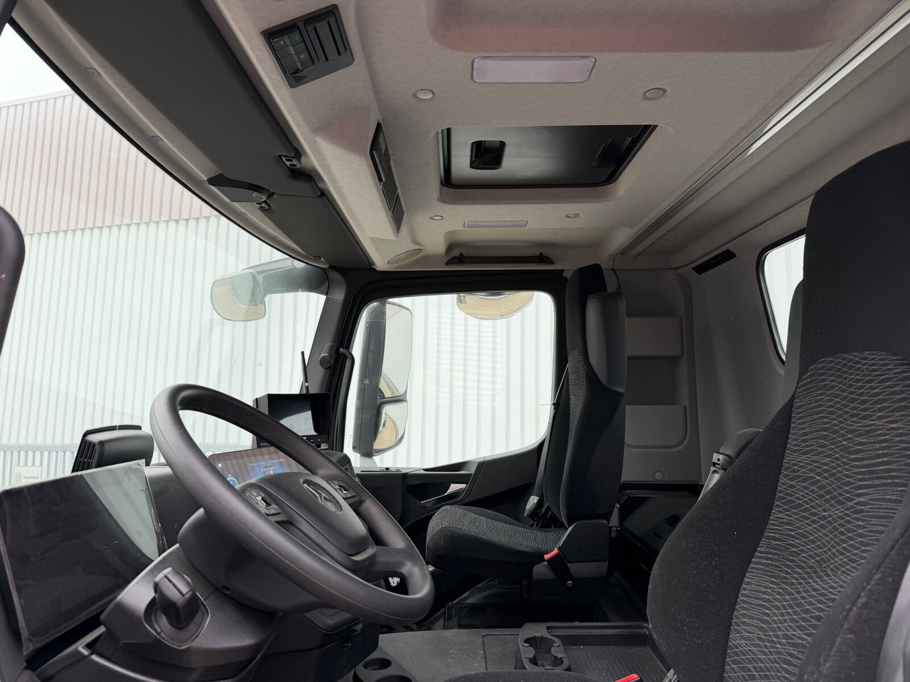 Mercedes-Benz Arocs 1840 K 4x2 Arocs 1840 K 4x2, MultimediaCockpit, 2x Nebenantrieb, NMV & Motorabtrieb - יחידת טרקטור: תמונה 3 Mercedes-Benz Arocs 1840 K 4x2 Arocs 1840 K 4x2, MultimediaCockpit, 2x Nebenantrieb, NMV & Motorabtrieb - יחידת טרקטור: תמונה 3