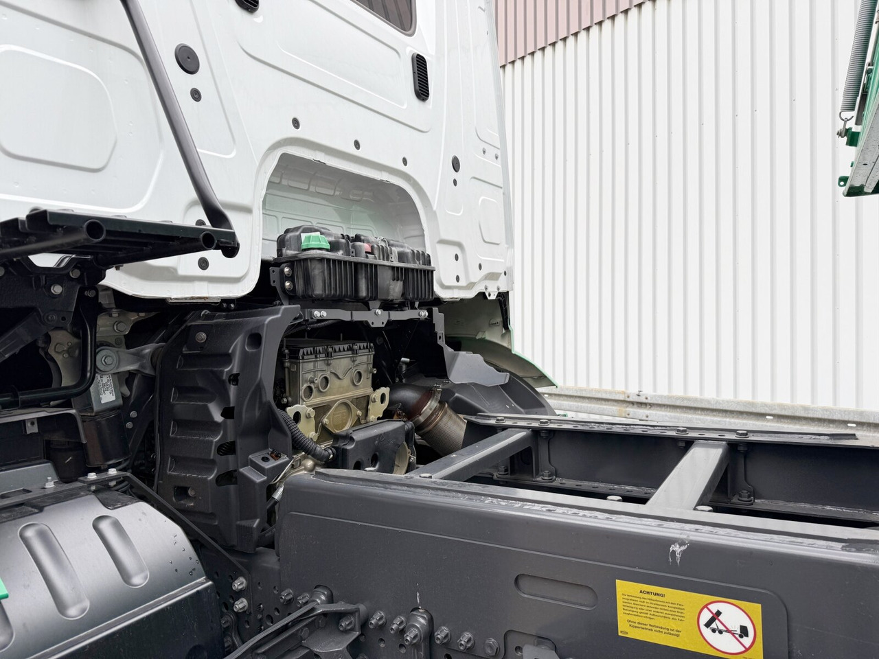 Mercedes-Benz Arocs 1840 K 4x2 Arocs 1840 K 4x2, MultimediaCockpit, Alu-Bordwände, Platz für Kranmontage - מזהיר: תמונה 4 Mercedes-Benz Arocs 1840 K 4x2 Arocs 1840 K 4x2, MultimediaCockpit, Alu-Bordwände, Platz für Kranmontage - מזהיר: תמונה 4