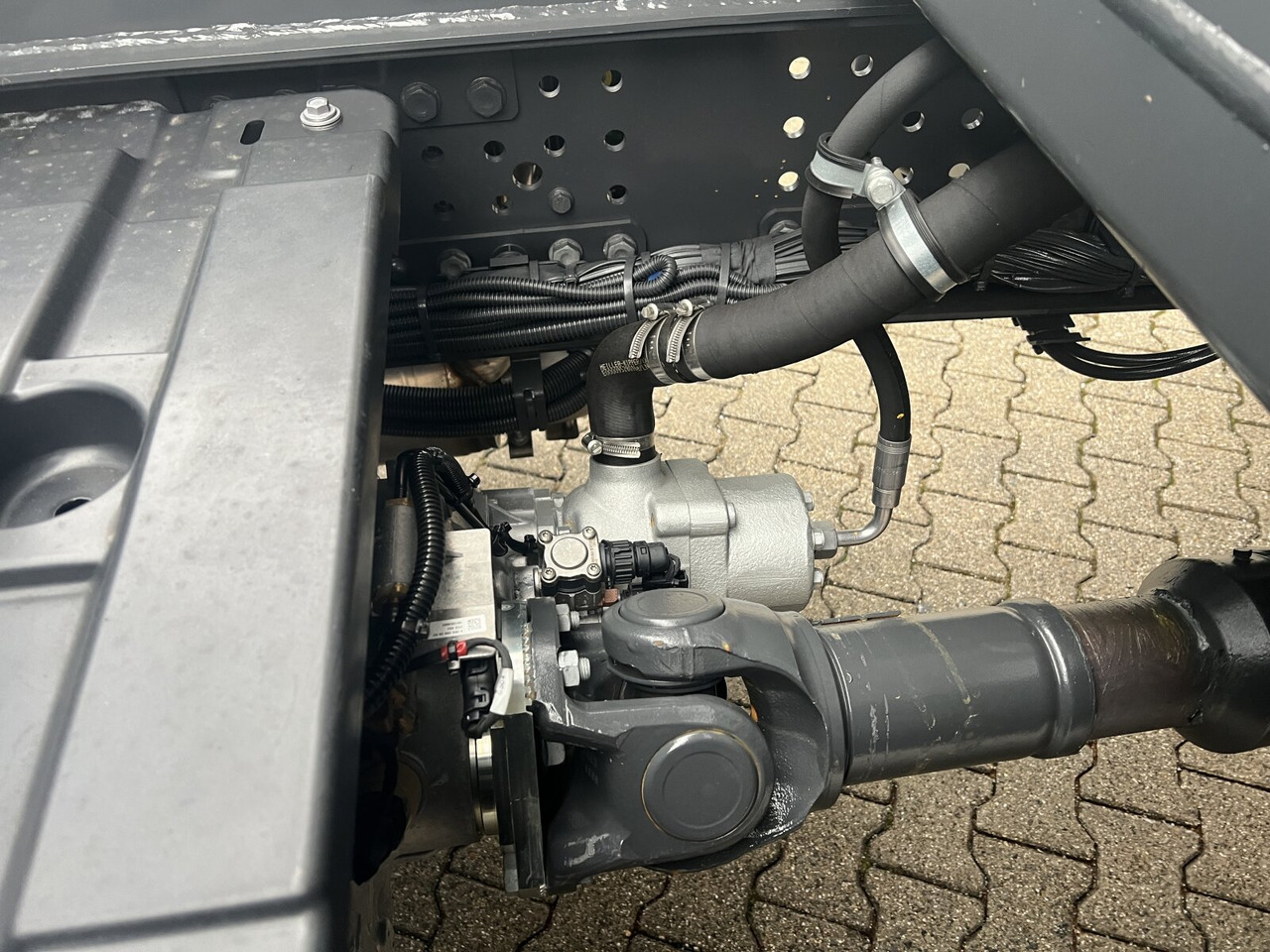 Mercedes-Benz Arocs 2645 K 6x4 Arocs 2645 K 6x4, MultimediaCockpit, Bordmatik links - מזהיר: תמונה 3 Mercedes-Benz Arocs 2645 K 6x4 Arocs 2645 K 6x4, MultimediaCockpit, Bordmatik links - מזהיר: תמונה 3