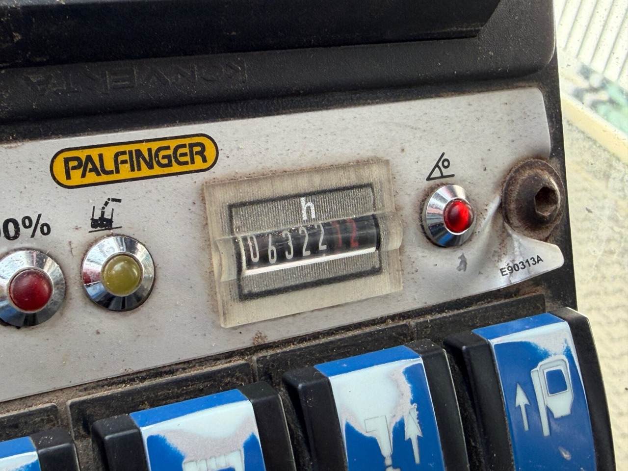 Mercedes-Benz Arocs 2648 6x4 Arocs 2648 6x4 mit Heckkran Epsilon M12Z83, Krankabine - משאית עץ, משאית מנוף: תמונה 5 Mercedes-Benz Arocs 2648 6x4 Arocs 2648 6x4 mit Heckkran Epsilon M12Z83, Krankabine - משאית עץ, משאית מנוף: תמונה 5