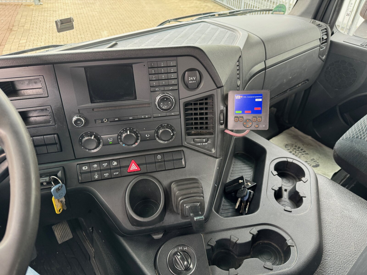 Mercedes-Benz Arocs 3243 LK 8x4/4 Arocs 3243 LK 8x4/4, Motorabtrieb - משאית הרמת וו: תמונה 5 Mercedes-Benz Arocs 3243 LK 8x4/4 Arocs 3243 LK 8x4/4, Motorabtrieb - משאית הרמת וו: תמונה 5