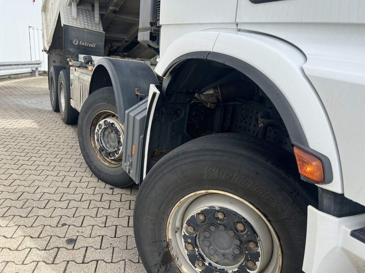 הַחכָּרָה Mercedes-Benz Arocs 3253 K 8x4/4 Arocs 3253 K 8x4/4, Retarder, Stahlmulde ca. 15m³, hydr. Heckklappenöffnung Mercedes-Benz Arocs 3253 K 8x4/4 Arocs 3253 K 8x4/4, Retarder, Stahlmulde ca. 15m³, hydr. Heckklappenöffnung: תמונה 15