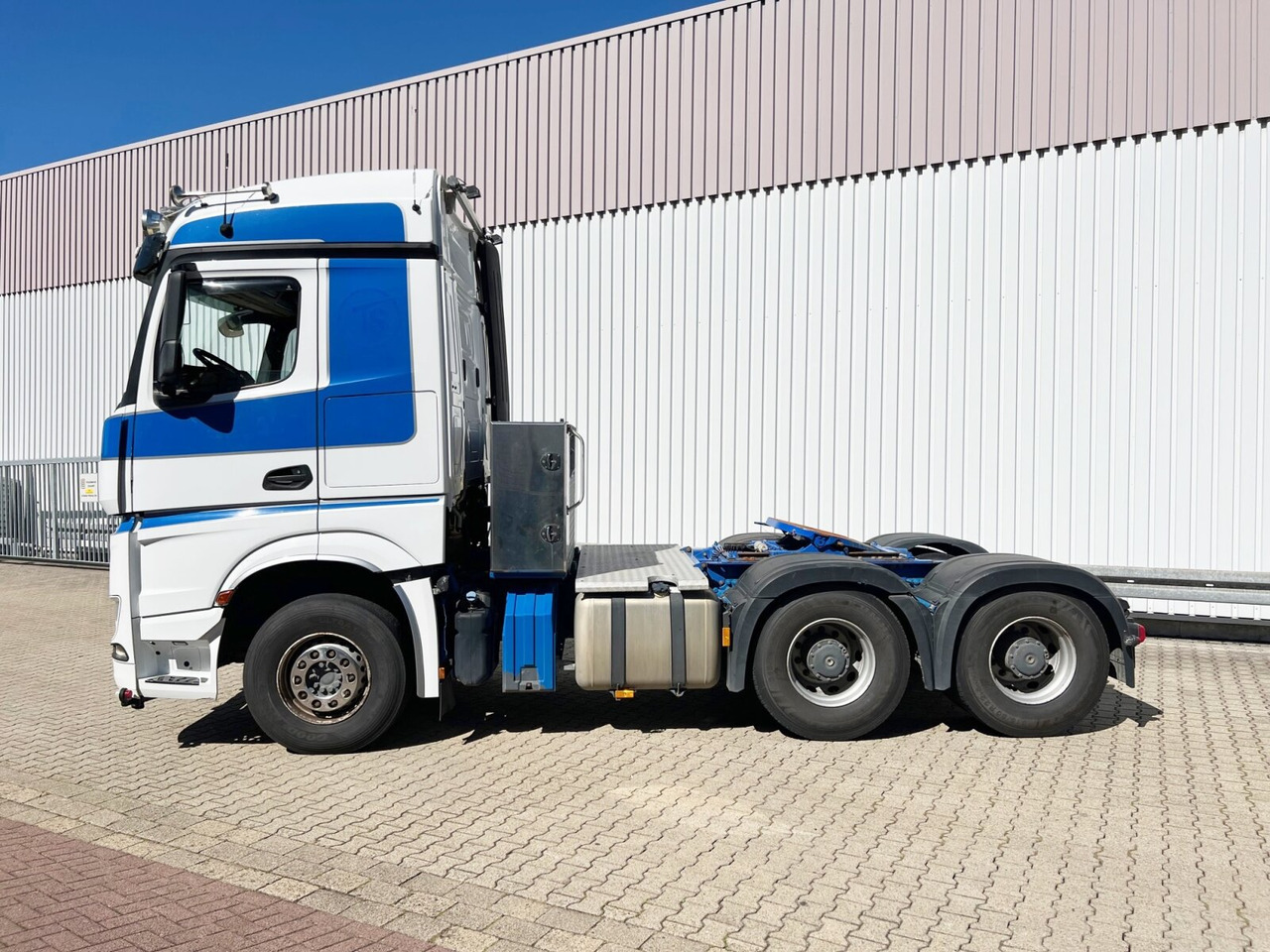 יחידת טרקטור Mercedes-Benz Arocs 3358 LS 6x4 Arocs 3358 LS 6x4, Retarder, StreamSpace, Bi-Xenon, Hydraulik: תמונה 13