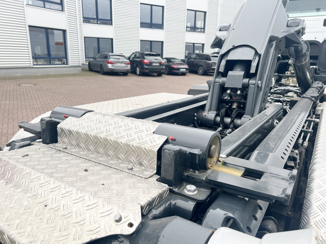 Mercedes-Benz Arocs 4142/48 8x4/4 Arocs 4142/48 8x4/4, Grounder, Meiller RS26 62-K, Funk, Motorabtrieb - משאית הרמת וו: תמונה 2 Mercedes-Benz Arocs 4142/48 8x4/4 Arocs 4142/48 8x4/4, Grounder, Meiller RS26 62-K, Funk, Motorabtrieb - משאית הרמת וו: תמונה 2