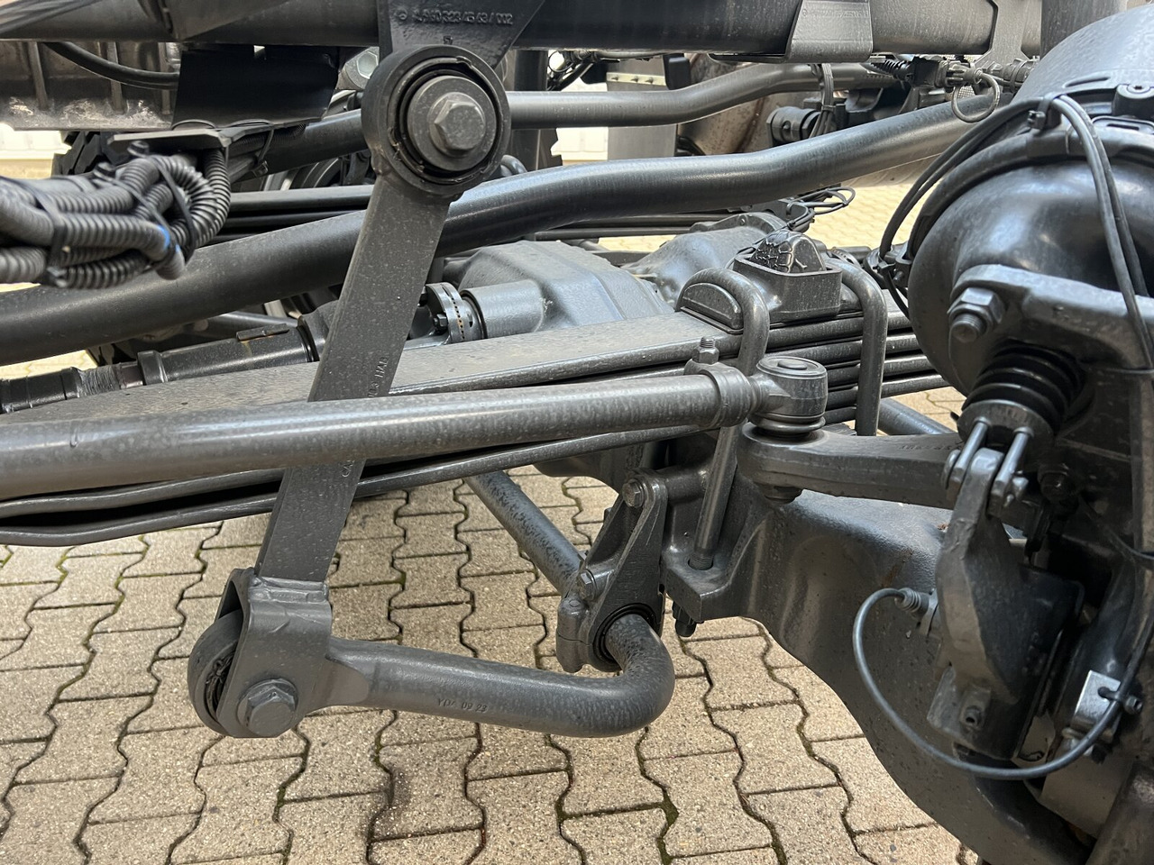 Mercedes-Benz Arocs 4151 AK 8x8/4 Arocs 4151 AK 8x8/4, Grounder - משאית הרמת וו: תמונה 2 Mercedes-Benz Arocs 4151 AK 8x8/4 Arocs 4151 AK 8x8/4, Grounder - משאית הרמת וו: תמונה 2