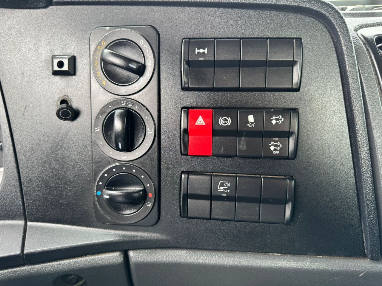 מזהיר Mercedes-Benz Atego 1218/21 K Atego 1218/21 K, AHK: תמונה 14