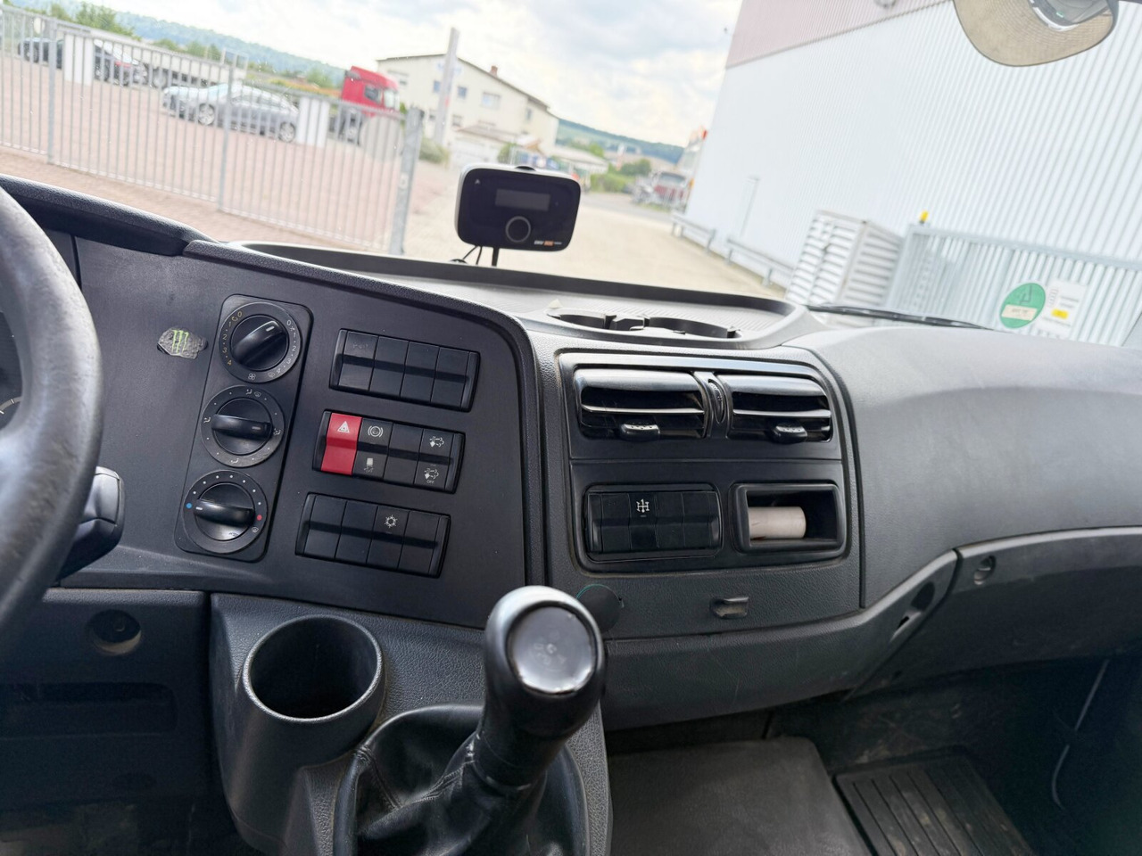 Mercedes-Benz Atego 1223 K 4x2 Atego 1223 K 4x2, 2x AHK - מזהיר: תמונה 5 Mercedes-Benz Atego 1223 K 4x2 Atego 1223 K 4x2, 2x AHK - מזהיר: תמונה 5